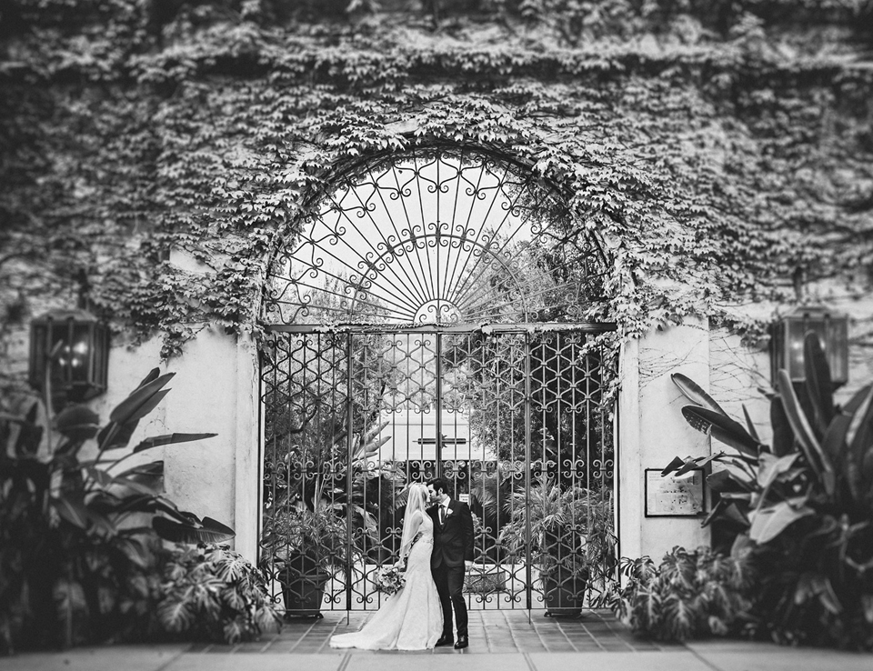 bridal portrait - Bride and Groom at Los Angeles River Center and Gardens