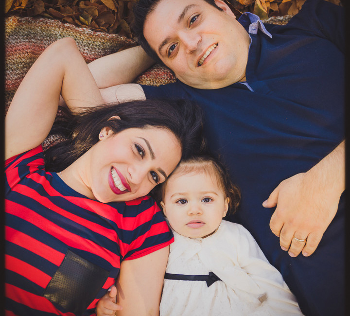 family photoshoot Irvine Regional Park